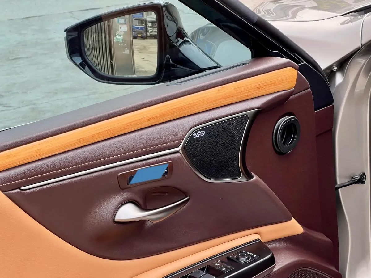 2019 Lexus ES 2.5L 178HP L4 E-CVT Hybrid,autocango,china used car exporter,china ev exporter,chinese used car exporter,chinese used ev exporter