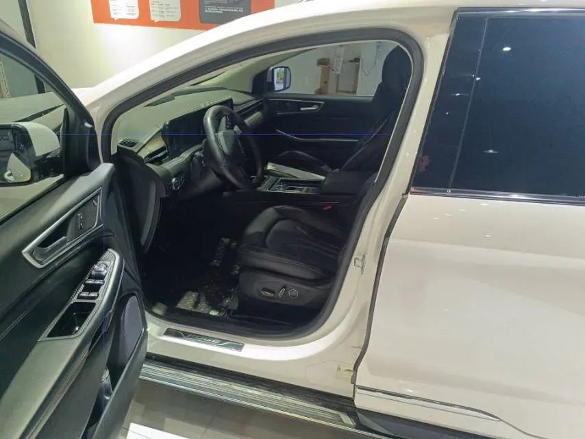 2021 Ford Edge 2.0T 245HP L4 8AT,autocango,china used car exporter,china ev exporter,chinese used car exporter,chinese used ev exporter