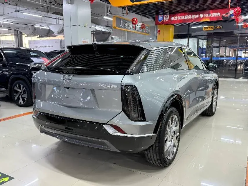 2024 Cadillac OPTIQ BEV 68.4KWH,autocango,china used car exporter,china ev exporter,chinese used car exporter,chinese used ev exporter