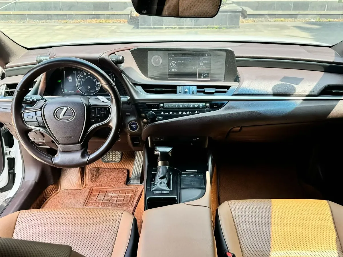 2018 Lexus ES 2.5L 178HP L4 E-CVT Hybrid,autocango,china used car exporter,china ev exporter,chinese used car exporter,chinese used ev exporter