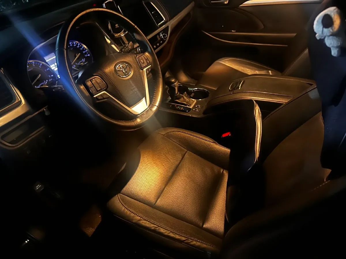 2019 Lincoln MKC 2.0T 203HP L4 6AT,autocango,china used car exporter,china ev exporter,chinese used car exporter,chinese used ev exporter