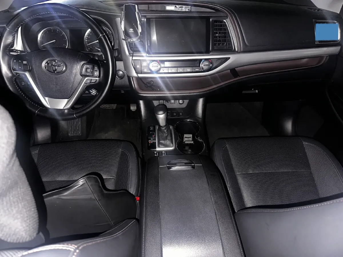 2019 Lincoln MKC 2.0T 203HP L4 6AT,autocango,china used car exporter,china ev exporter,chinese used car exporter,chinese used ev exporter