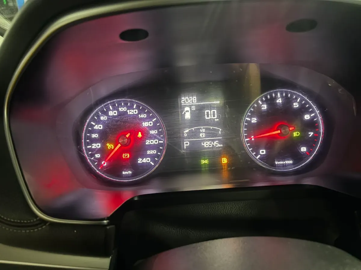 2020 Roewe RX5 1.5T 169HP L4 7DCT,autocango,china used car exporter,china ev exporter,chinese used car exporter,chinese used ev exporter