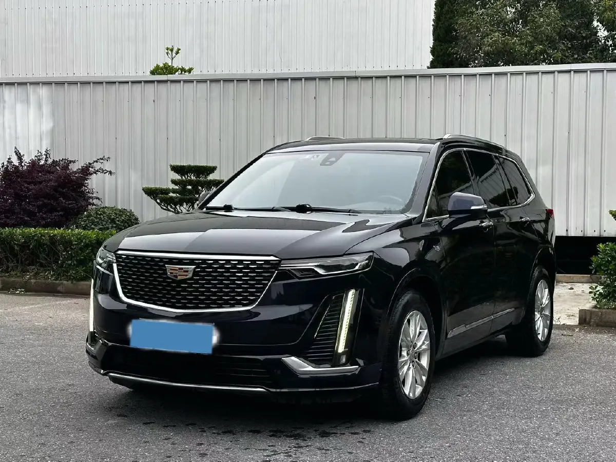 2020 Cadillac XT6 2.0T 237HP L4 9AT,autocango,china used car exporter,china ev exporter,chinese used car exporter,chinese used ev exporter