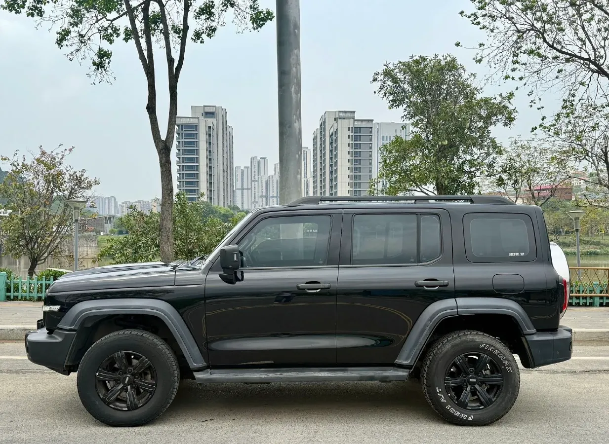 2021 Tank 300 2.0T 227HP L4 8AT,autocango,china used car exporter,china ev exporter,chinese used car exporter,chinese used ev exporter