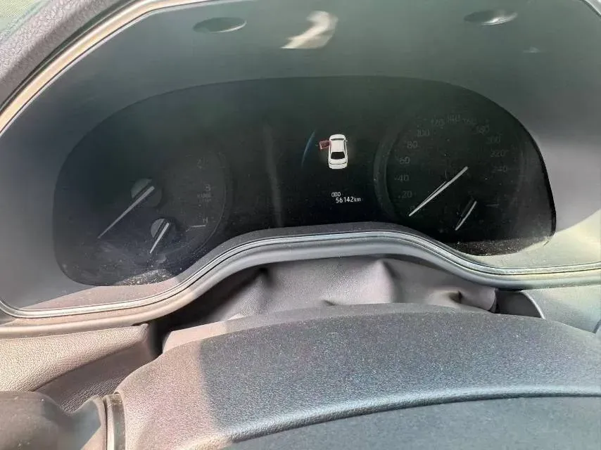 2022 Toyota Avalon 2.5L 209HP L4 8AT,autocango,china used car exporter,china ev exporter,chinese used car exporter,chinese used ev exporter