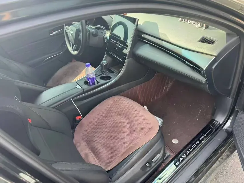 2022 Toyota Avalon 2.5L 209HP L4 8AT,autocango,china used car exporter,china ev exporter,chinese used car exporter,chinese used ev exporter