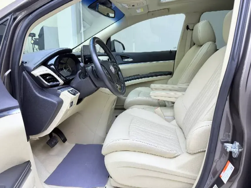 2023 Buick GL8 2.0T 237HP L4 9AT,autocango,china used car exporter,china ev exporter,chinese used car exporter,chinese used ev exporter