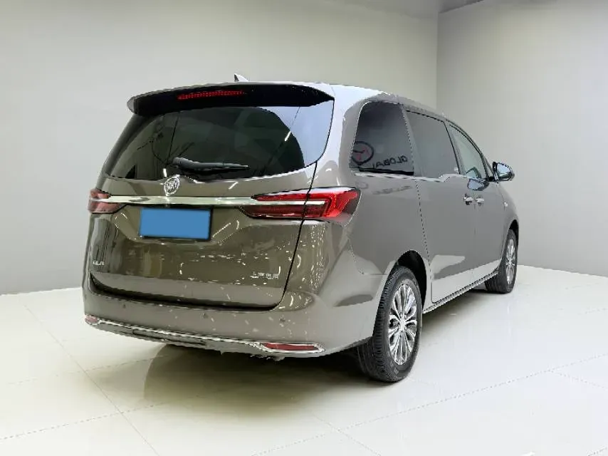 2023 Buick GL8 2.0T 237HP L4 9AT,autocango,china used car exporter,china ev exporter,chinese used car exporter,chinese used ev exporter