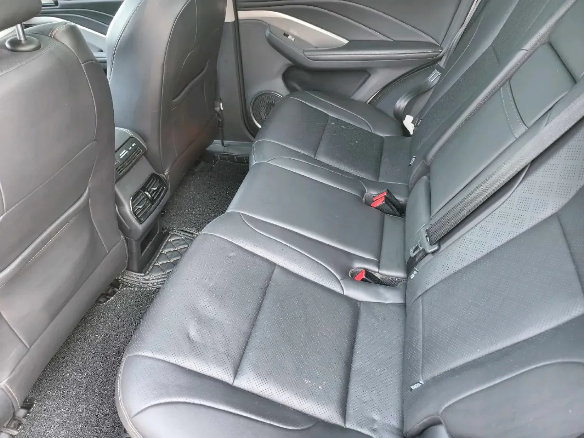 2018 WEY VV6 2.0T 197HP L4 7DCT,autocango,china used car exporter,china ev exporter,chinese used car exporter,chinese used ev exporter