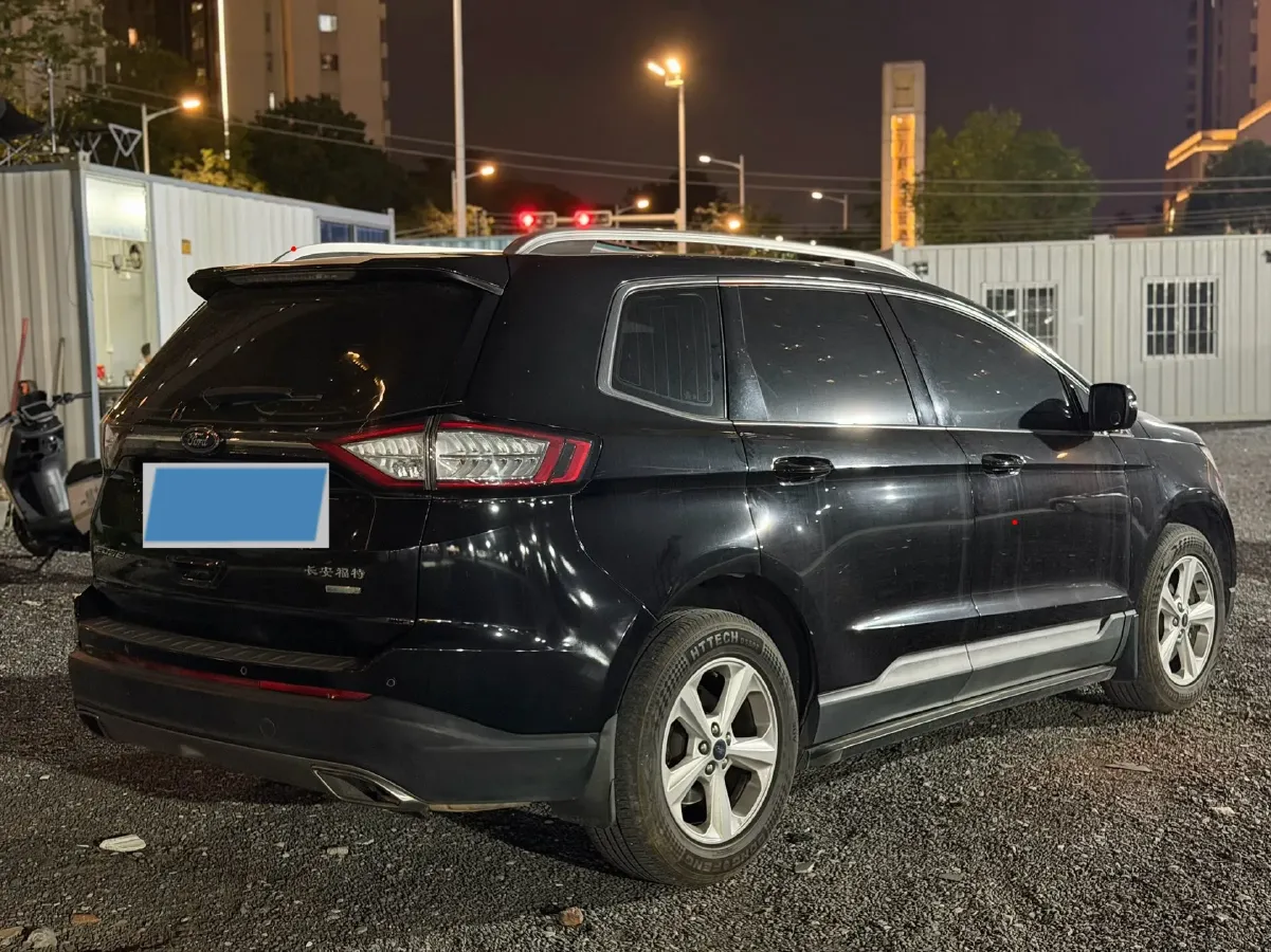 2018 Ford Edge 2.0T 245HP L4 6AT,autocango,china used car exporter,china ev exporter,chinese used car exporter,chinese used ev exporter
