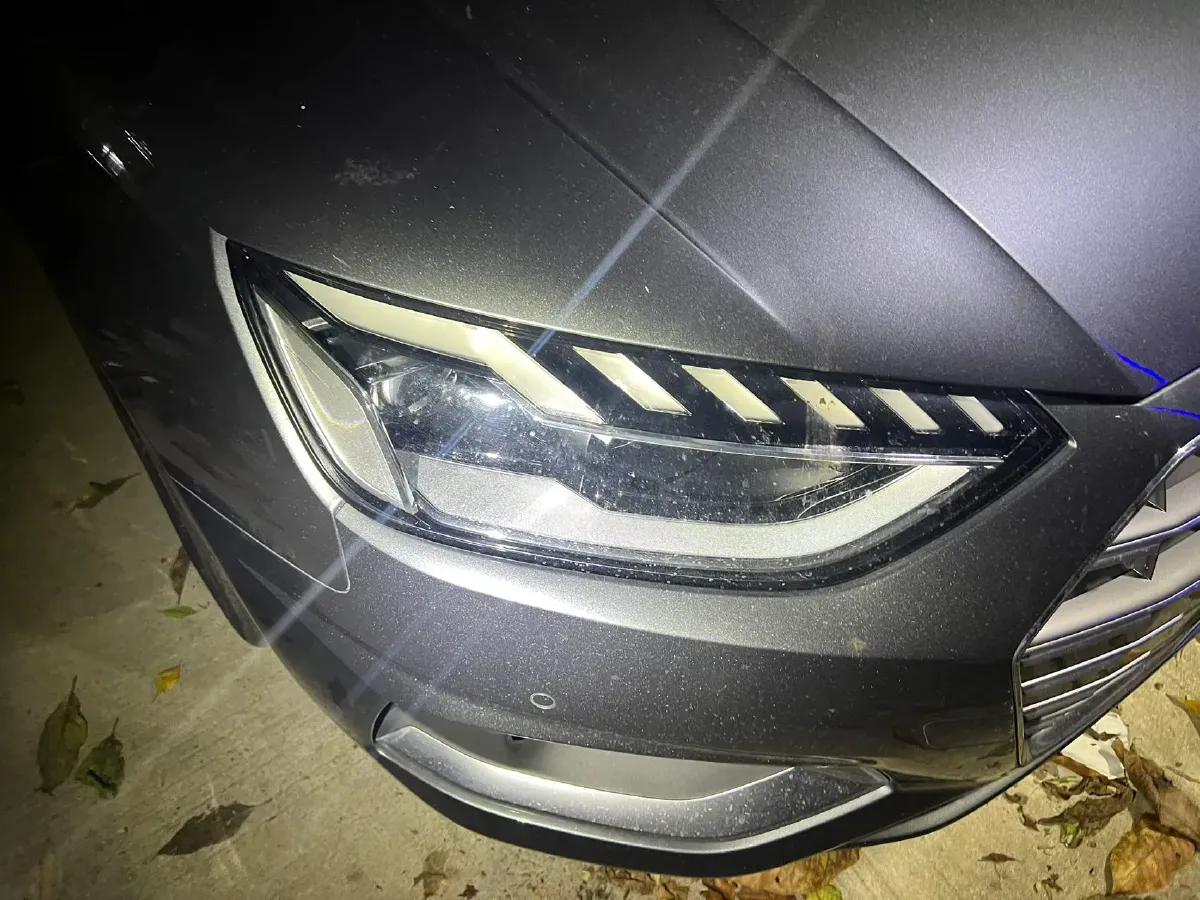 2022 Audi A4L 2.0T 190HP L4 7DCT,autocango,china used car exporter,china ev exporter,chinese used car exporter,chinese used ev exporter