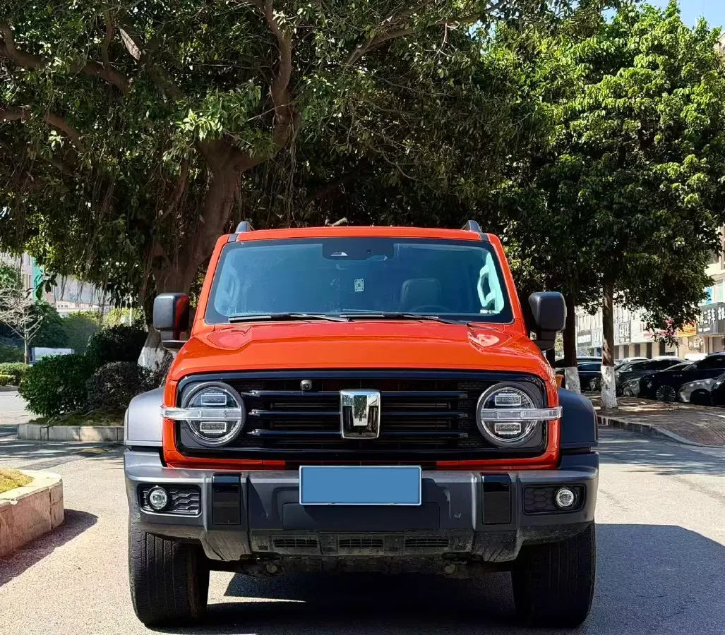 2024 Tank 300 2.0T 227HP L4 8AT,autocango,china used car exporter,china ev exporter,chinese used car exporter,chinese used ev exporter