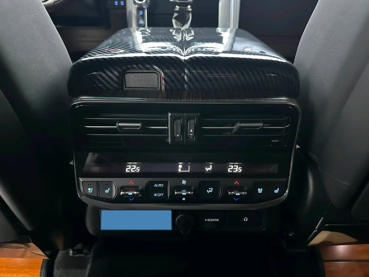 2021 Chevrolet Trax 1.0T 125HP L3 6AT,autocango,china used car exporter,china ev exporter,chinese used car exporter,chinese used ev exporter