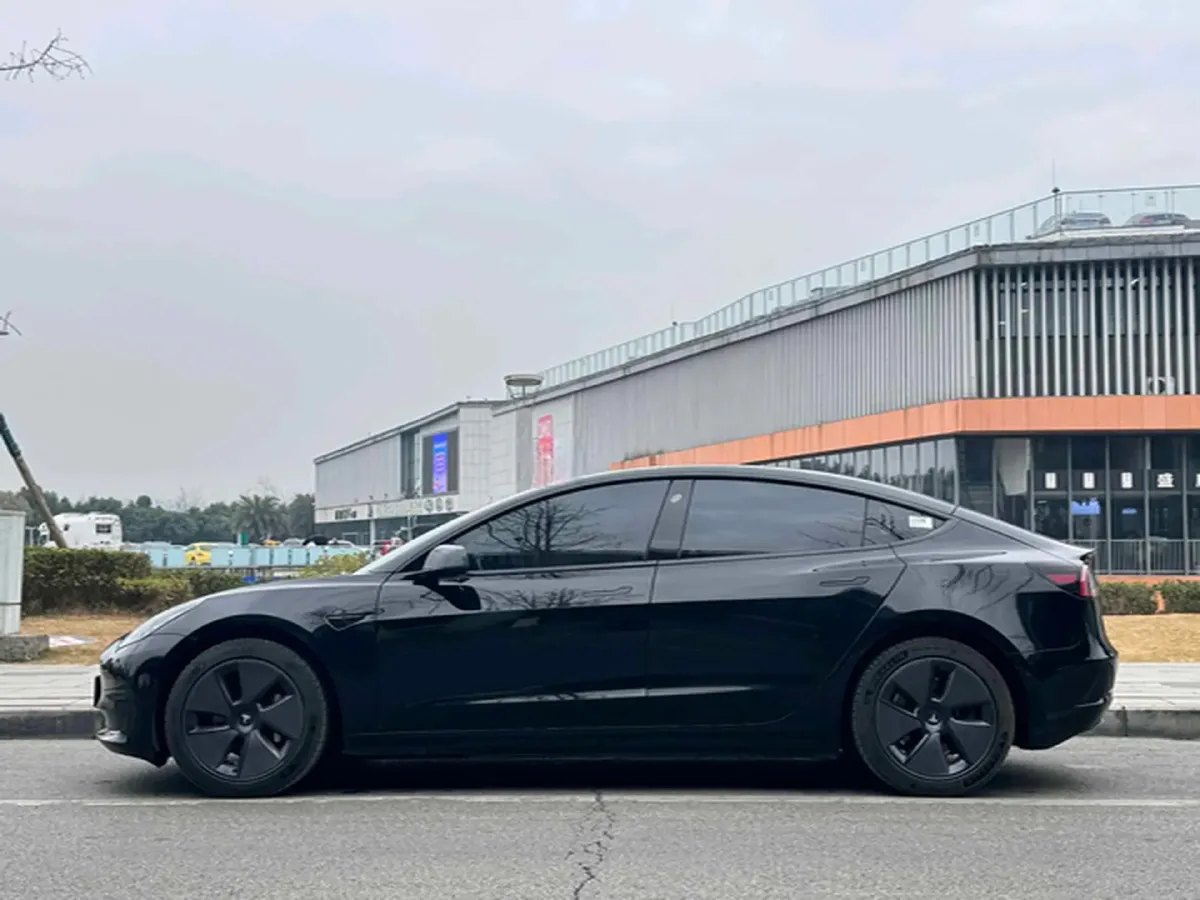 2022 Tesla Model 3 BEV 60KWH,autocango,china used car exporter,china ev exporter,chinese used car exporter,chinese used ev exporter