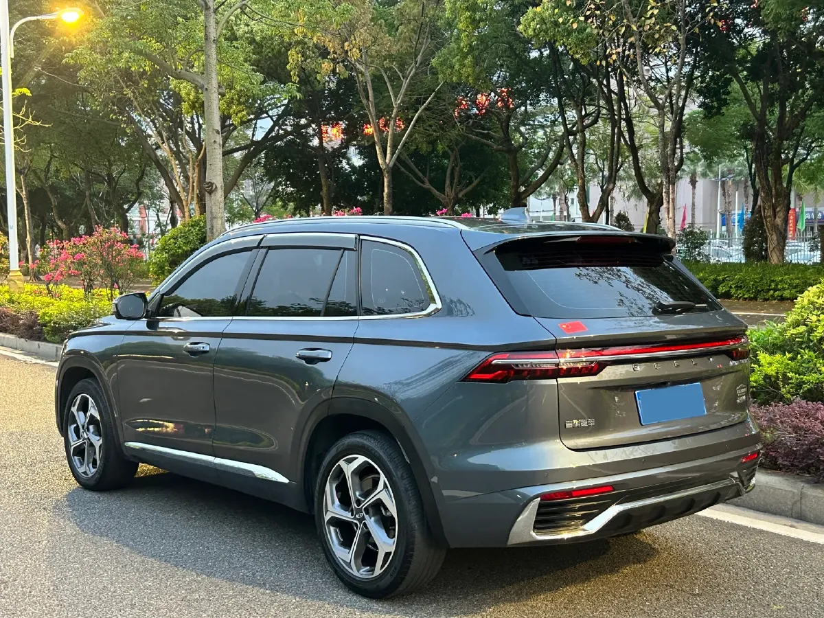 2024 Geely Monjaro 2.0T 218HP L4 7DCT,autocango,china used car exporter,china ev exporter,chinese used car exporter,chinese used ev exporter