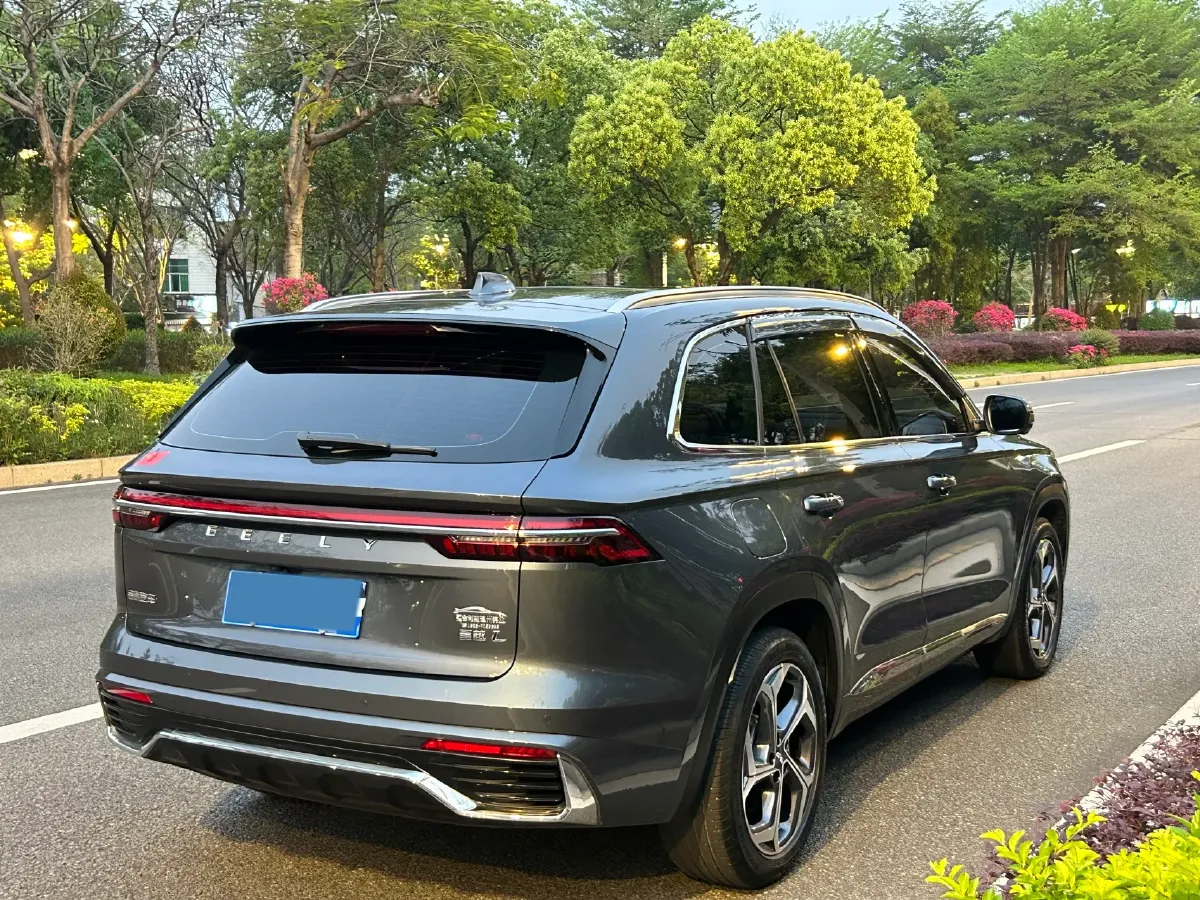 2024 Geely Monjaro 2.0T 218HP L4 7DCT,autocango,china used car exporter,china ev exporter,chinese used car exporter,chinese used ev exporter