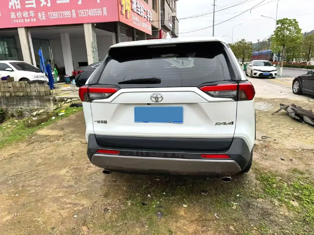 2021 Toyota RAV4 2.0L 171HP L4 CVT,autocango,china used car exporter,china ev exporter,chinese used car exporter,chinese used ev exporter