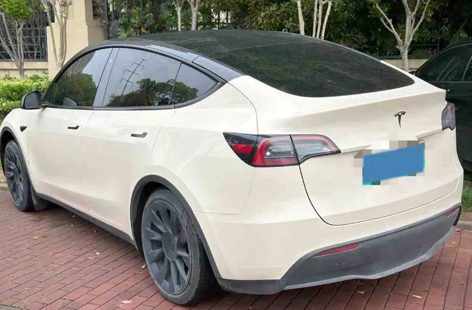 2022 Tesla Model Y BEV 60KWH,autocango,china used car exporter,china ev exporter,chinese used car exporter,chinese used ev exporter