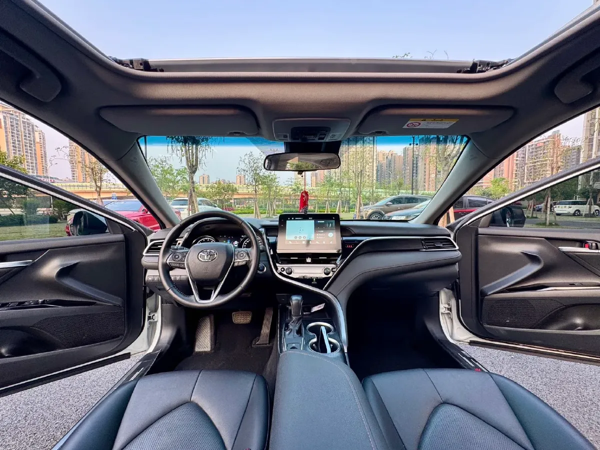 2023 Toyota Camry 2.0L 177HP L4 CVT,autocango,china used car exporter,china ev exporter,chinese used car exporter,chinese used ev exporter