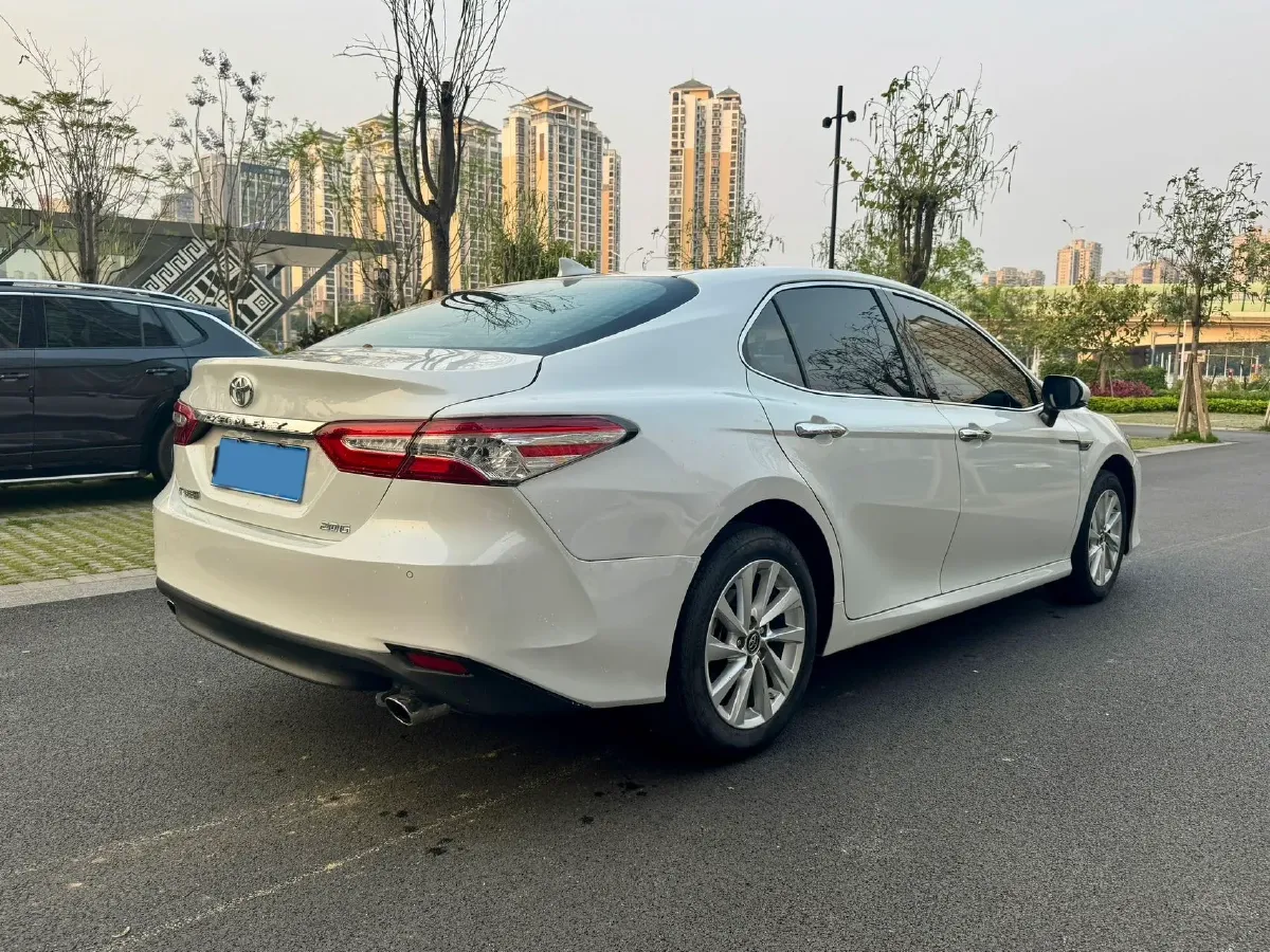 2023 Toyota Camry 2.0L 177HP L4 CVT,autocango,china used car exporter,china ev exporter,chinese used car exporter,chinese used ev exporter