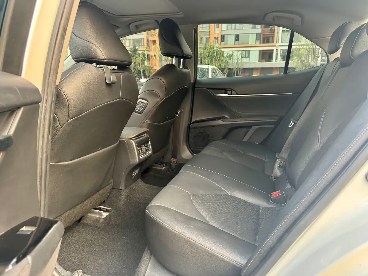 2023 Toyota Camry 2.0L 177HP L4 CVT,autocango,china used car exporter,china ev exporter,chinese used car exporter,chinese used ev exporter