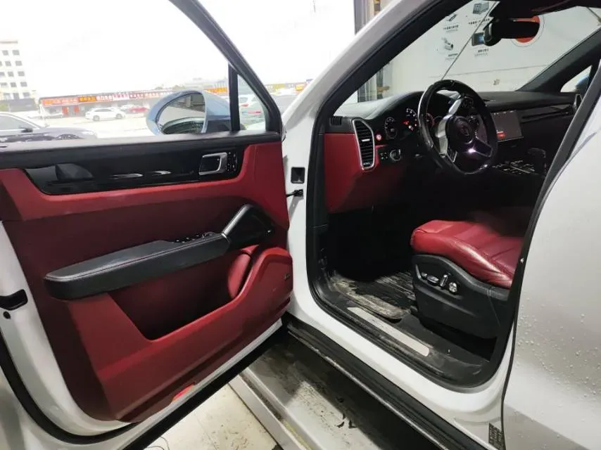 2022 Porsche Cayenne 2.9T 440HP V6 8AT,autocango,china used car exporter,china ev exporter,chinese used car exporter,chinese used ev exporter