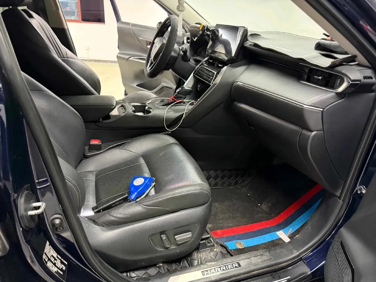 2023 Toyota Harrier 2.5L 178HP L4 E-CVT Hybrid,autocango,china used car exporter,china ev exporter,chinese used car exporter,chinese used ev exporter