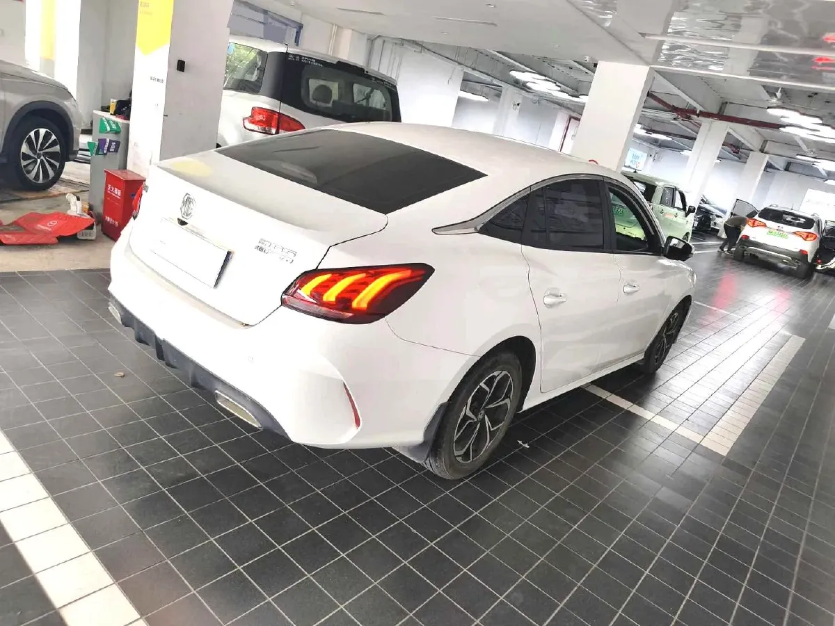 2023 MG 5 1.5L 129HP L4 CVT,autocango,china used car exporter,china ev exporter,chinese used car exporter,chinese used ev exporter