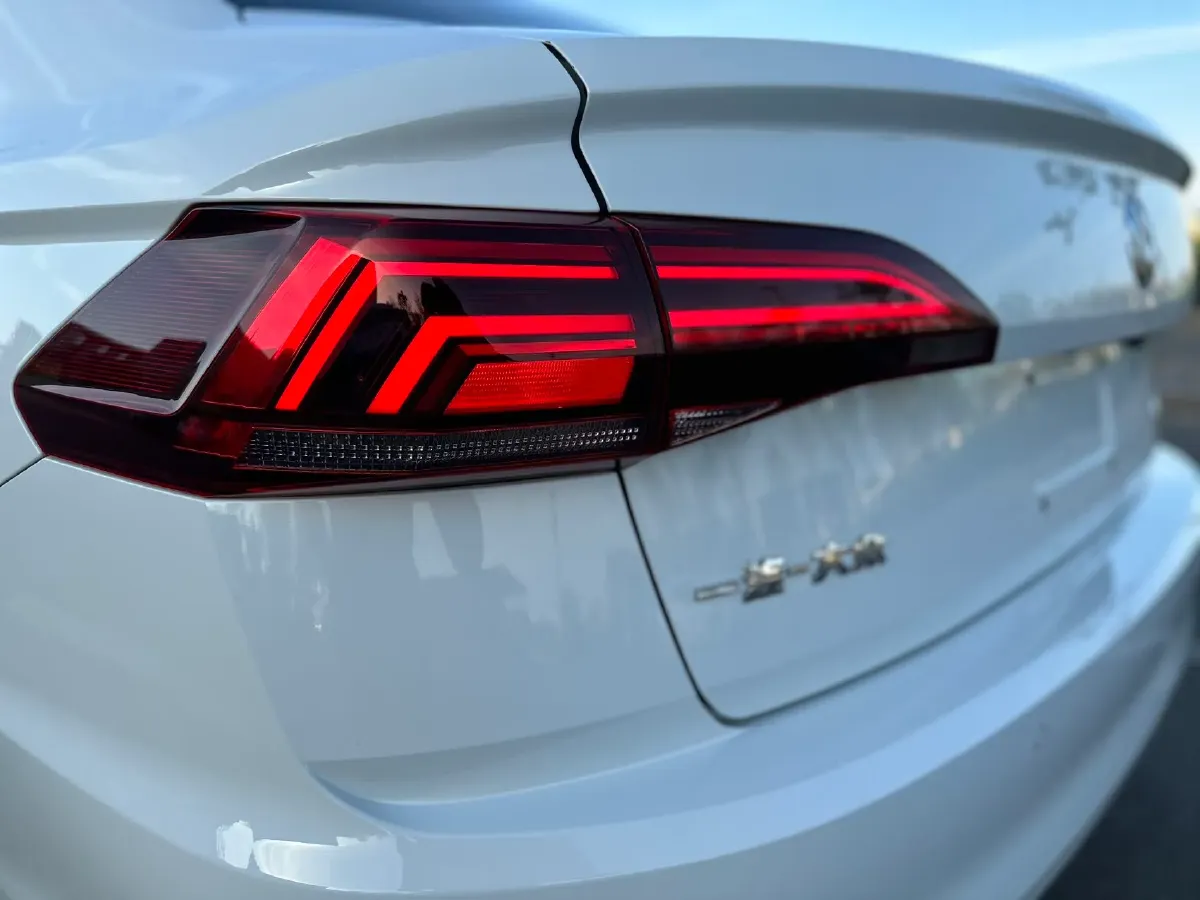 2019 Bestune T77 1.2T 143HP L4 7DCT,autocango,china used car exporter,china ev exporter,chinese used car exporter,chinese used ev exporter