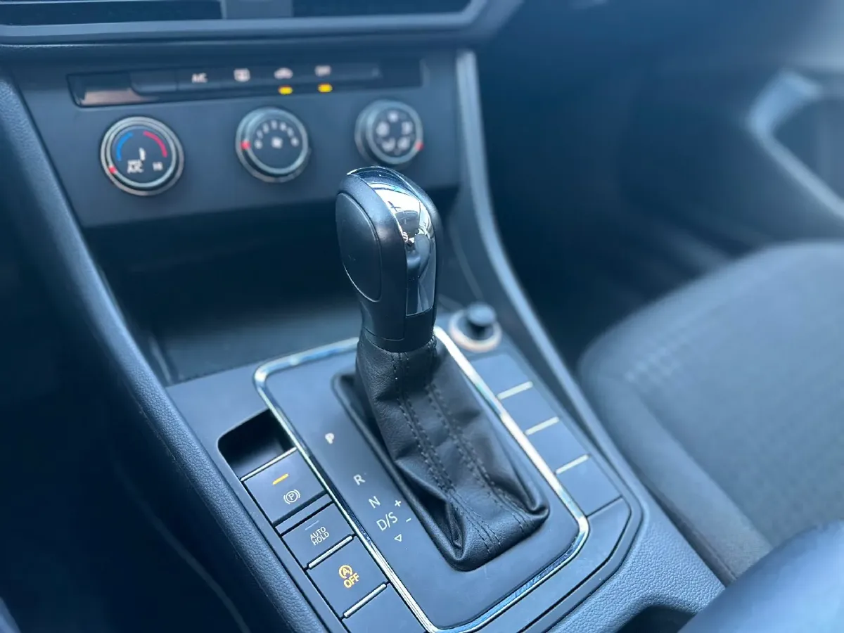 2019 Bestune T77 1.2T 143HP L4 7DCT,autocango,china used car exporter,china ev exporter,chinese used car exporter,chinese used ev exporter