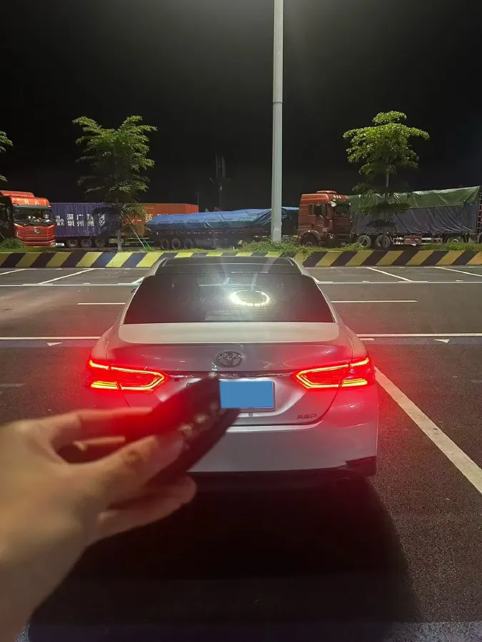 2019 Toyota Camry 2.5L 209HP L4 8AT,autocango,china used car exporter,china ev exporter,chinese used car exporter,chinese used ev exporter