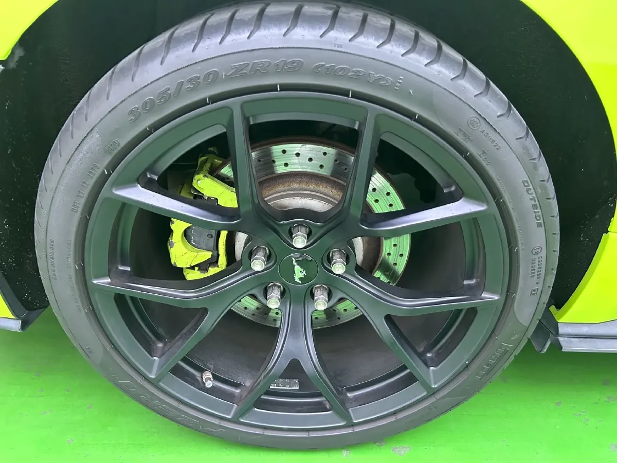 2020 Ford Mustang 2.3T 299HP L4 10AT,autocango,china used car exporter,china ev exporter,chinese used car exporter,chinese used ev exporter