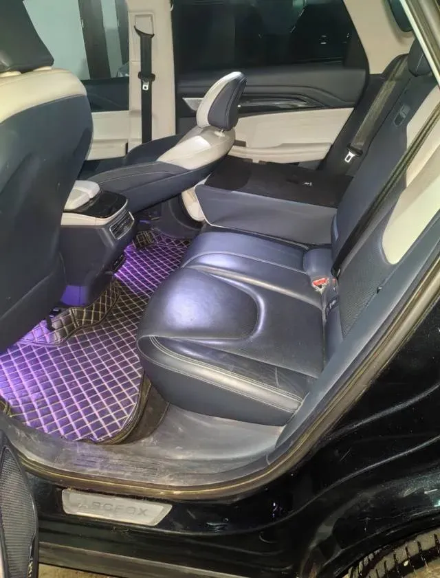 2022 ARCFOX αT BEV 93.6KWH,autocango,china used car exporter,china ev exporter,chinese used car exporter,chinese used ev exporter