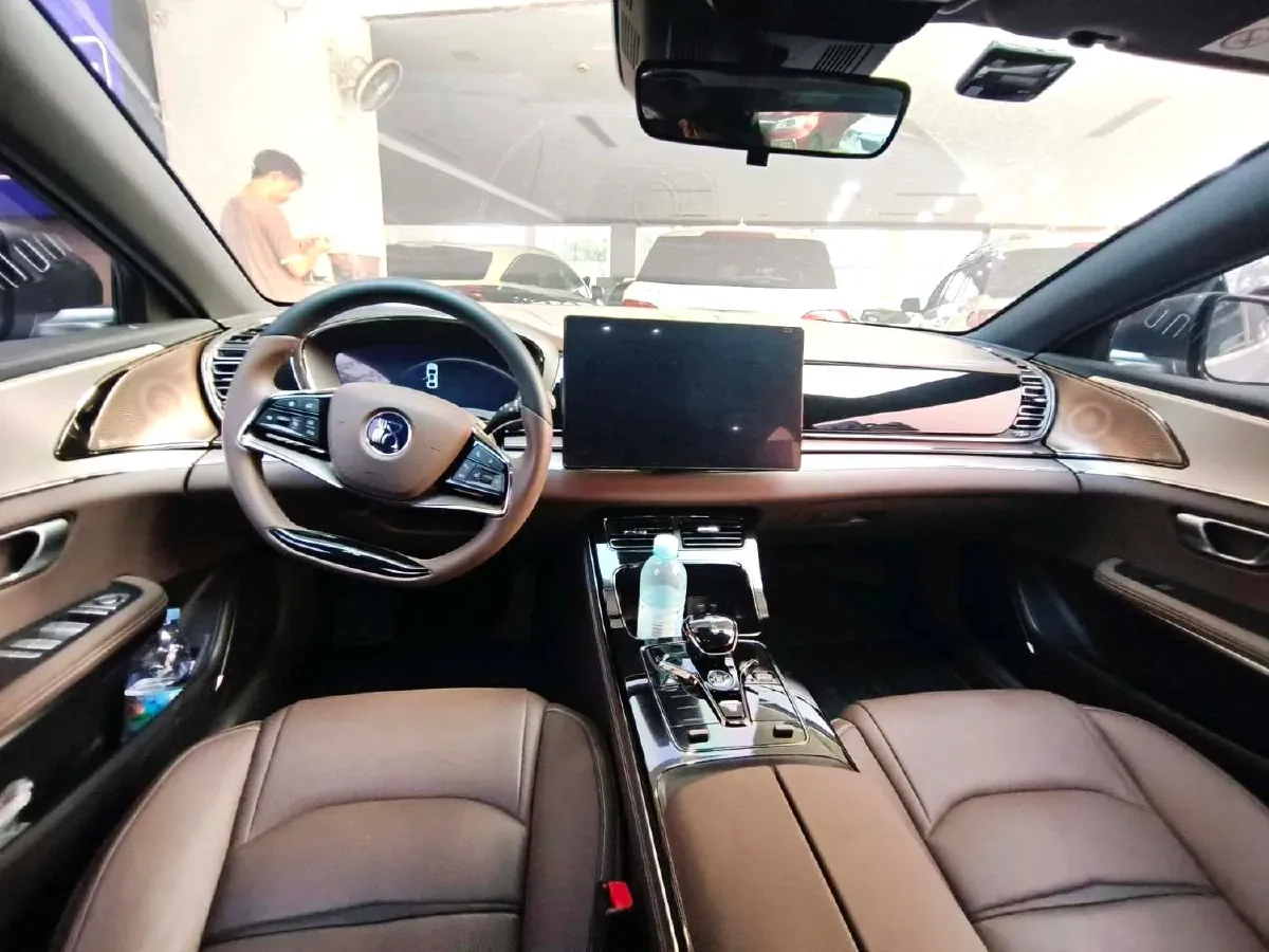 2020 WEY VV7 2.0T 227HP L4 7DCT PHEV,autocango,china used car exporter,china ev exporter,chinese used car exporter,chinese used ev exporter