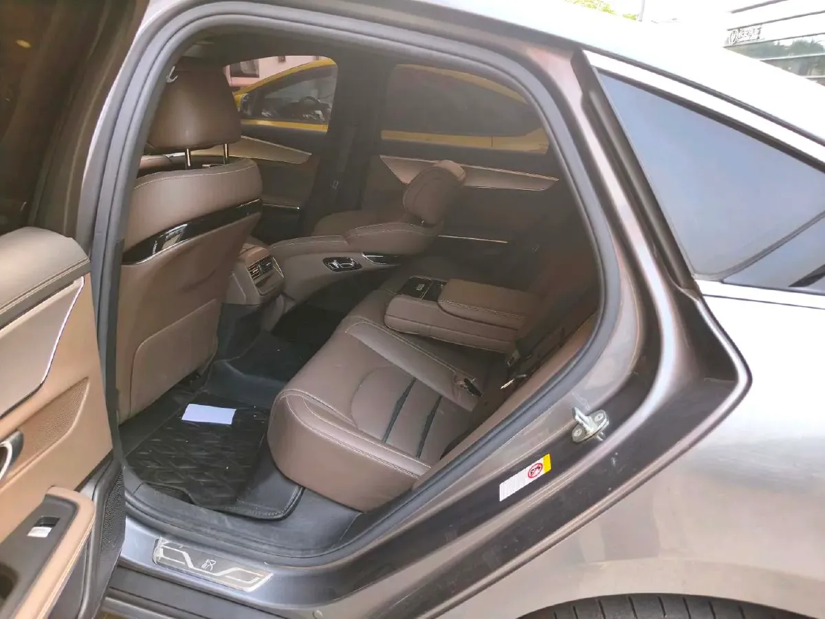 2020 WEY VV7 2.0T 227HP L4 7DCT PHEV,autocango,china used car exporter,china ev exporter,chinese used car exporter,chinese used ev exporter