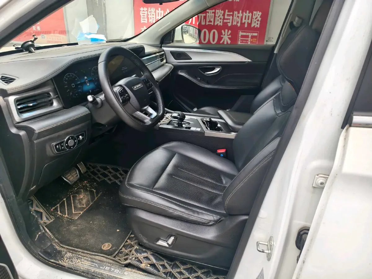 2021 Jetour X90 1.6T 197HP L4 7DCT,autocango,china used car exporter,china ev exporter,chinese used car exporter,chinese used ev exporter