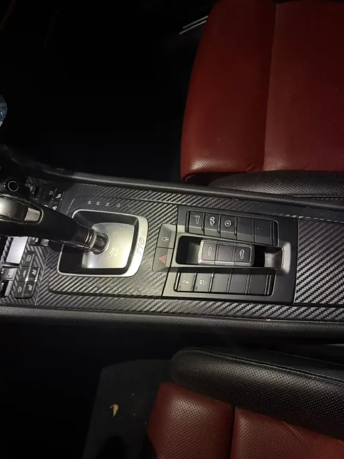 2018 Porsche 718 2.0T 250HP H4 7DCT,autocango,china used car exporter,china ev exporter,chinese used car exporter,chinese used ev exporter