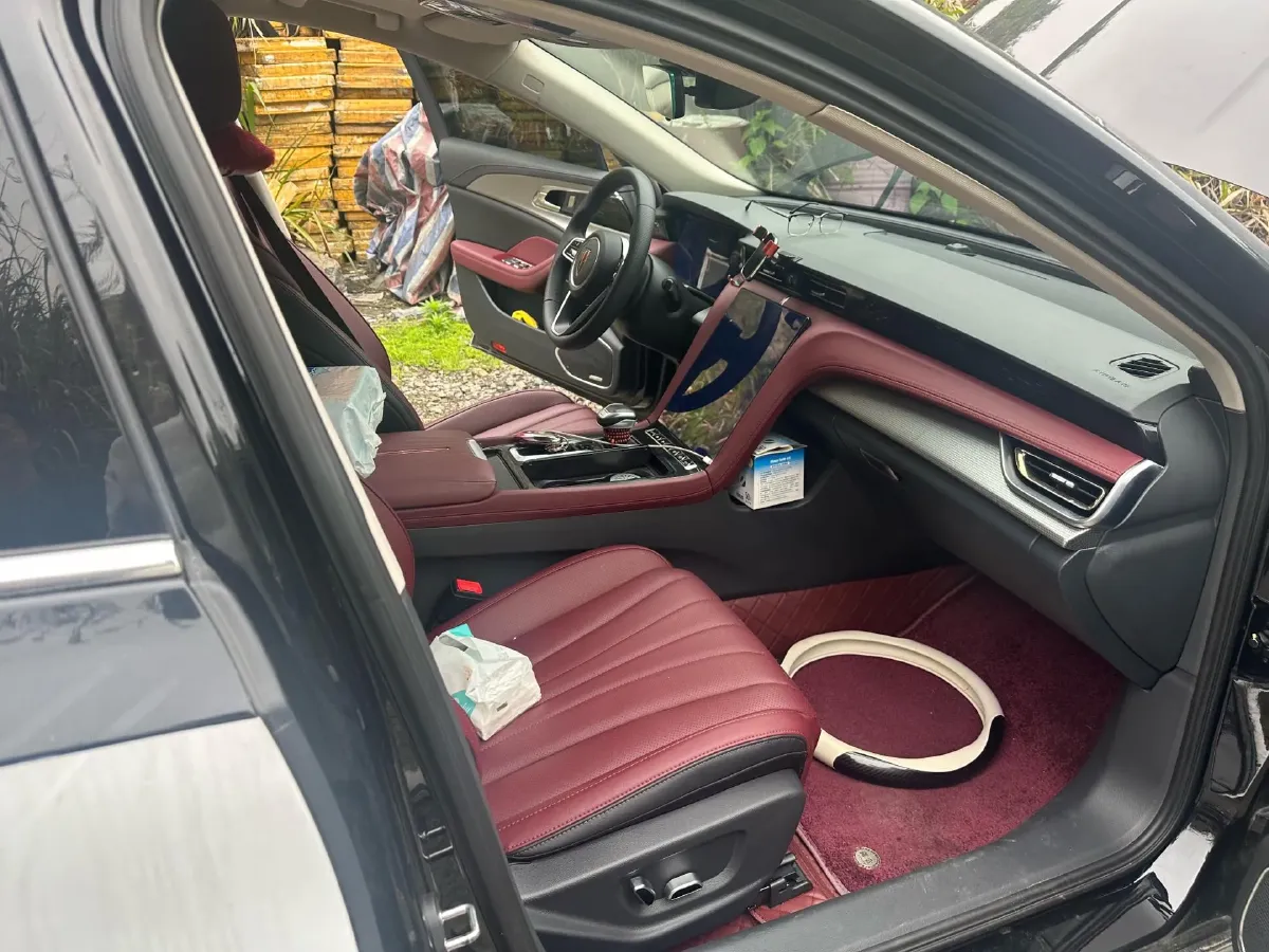 2022 HongQi H5 1.5T 169HP L4 7DCT,autocango,china used car exporter,china ev exporter,chinese used car exporter,chinese used ev exporter