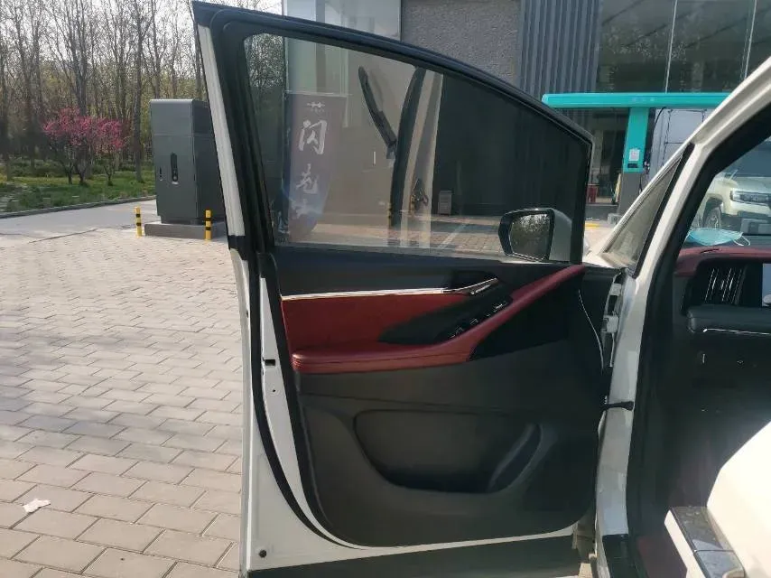 2023 GAC Trumpchi M8 2.0T 252HP L4 8AT,autocango,china used car exporter,china ev exporter,chinese used car exporter,chinese used ev exporter