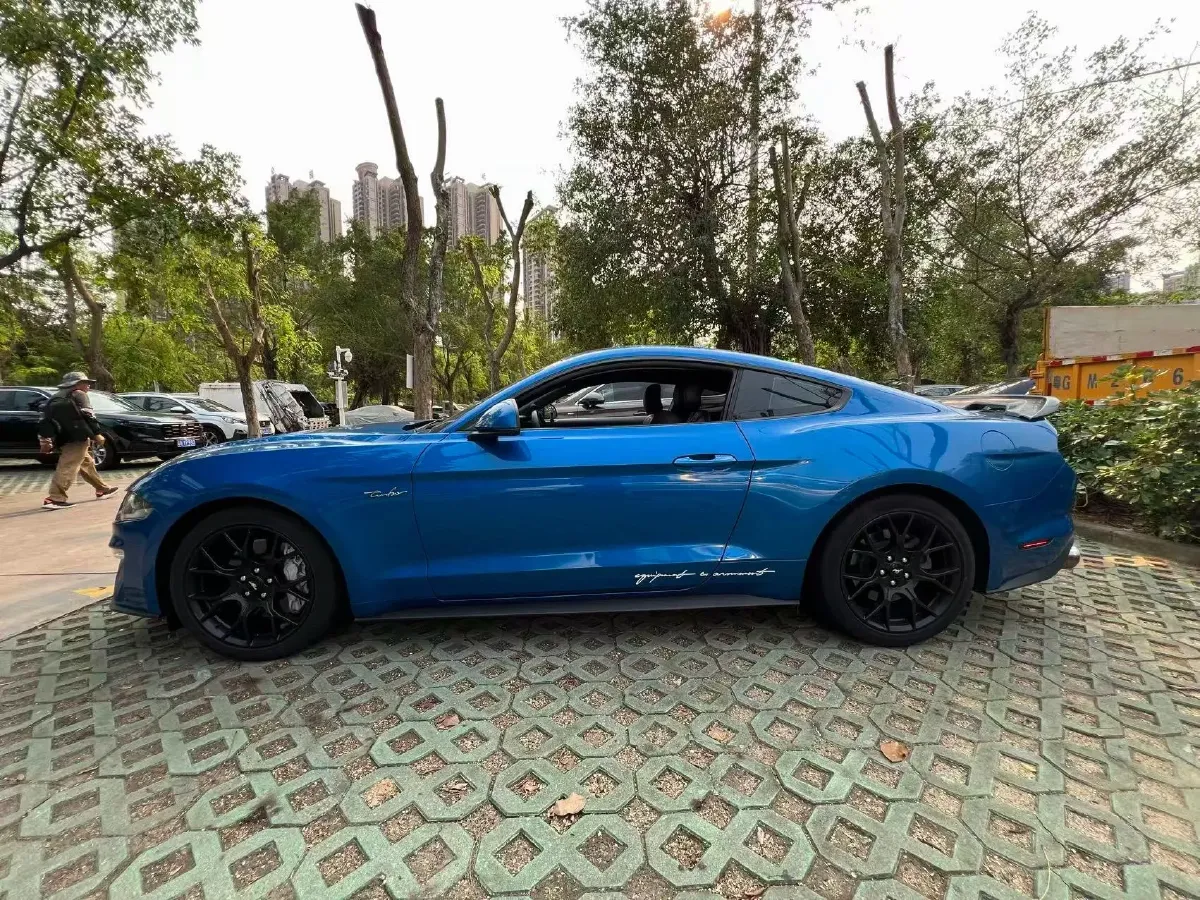 2020 Ford Mustang 2.3T 299HP L4 10AT,autocango,china used car exporter,china ev exporter,chinese used car exporter,chinese used ev exporter