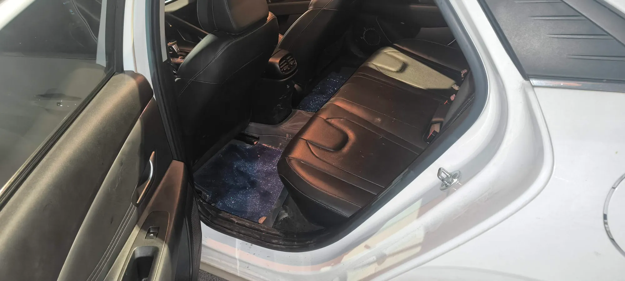 2022 Hyundai Elantra 1.5L 115HP L4 CVT,autocango,china used car exporter,china ev exporter,chinese used car exporter,chinese used ev exporter