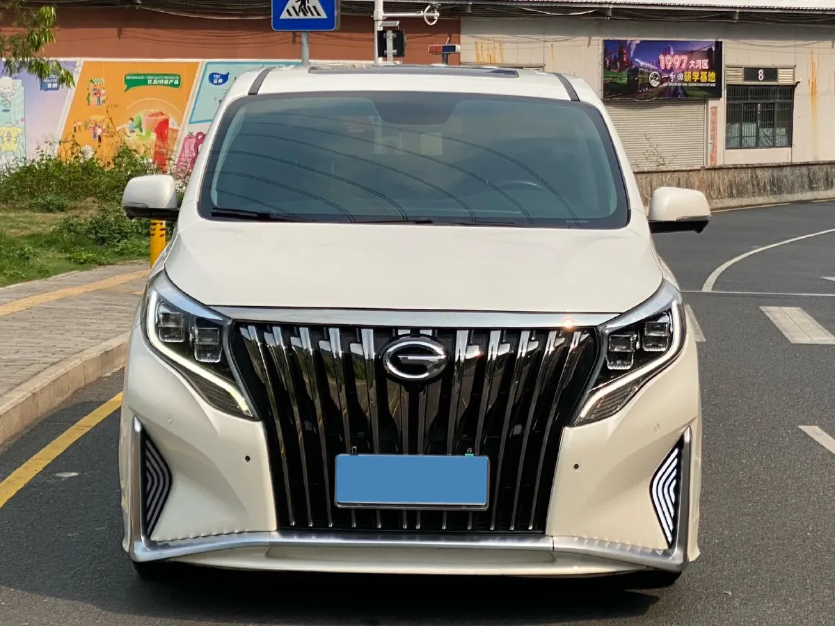 2021 GAC Trumpchi M8 2.0T 252HP L4 8AT,autocango,china used car exporter,china ev exporter,chinese used car exporter,chinese used ev exporter