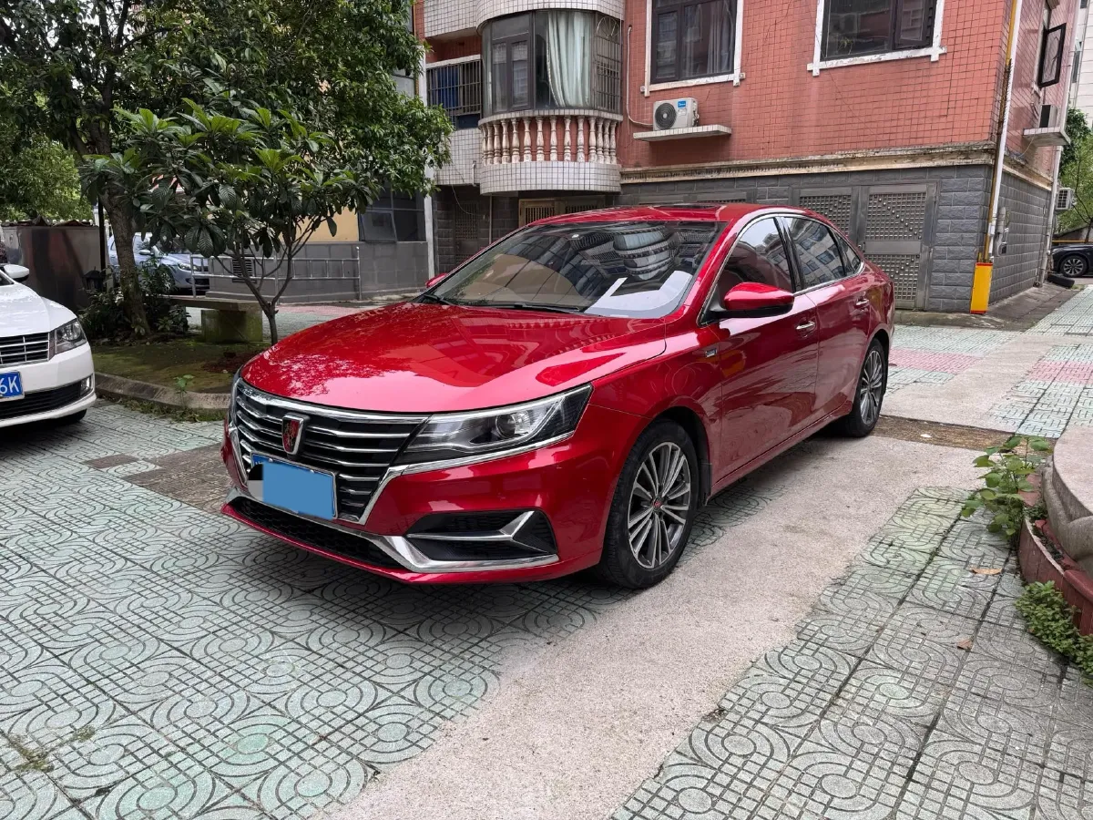 2020 Roewe i6 1.6L 125HP L4 CVT,autocango,china used car exporter,china ev exporter,chinese used car exporter,chinese used ev exporter