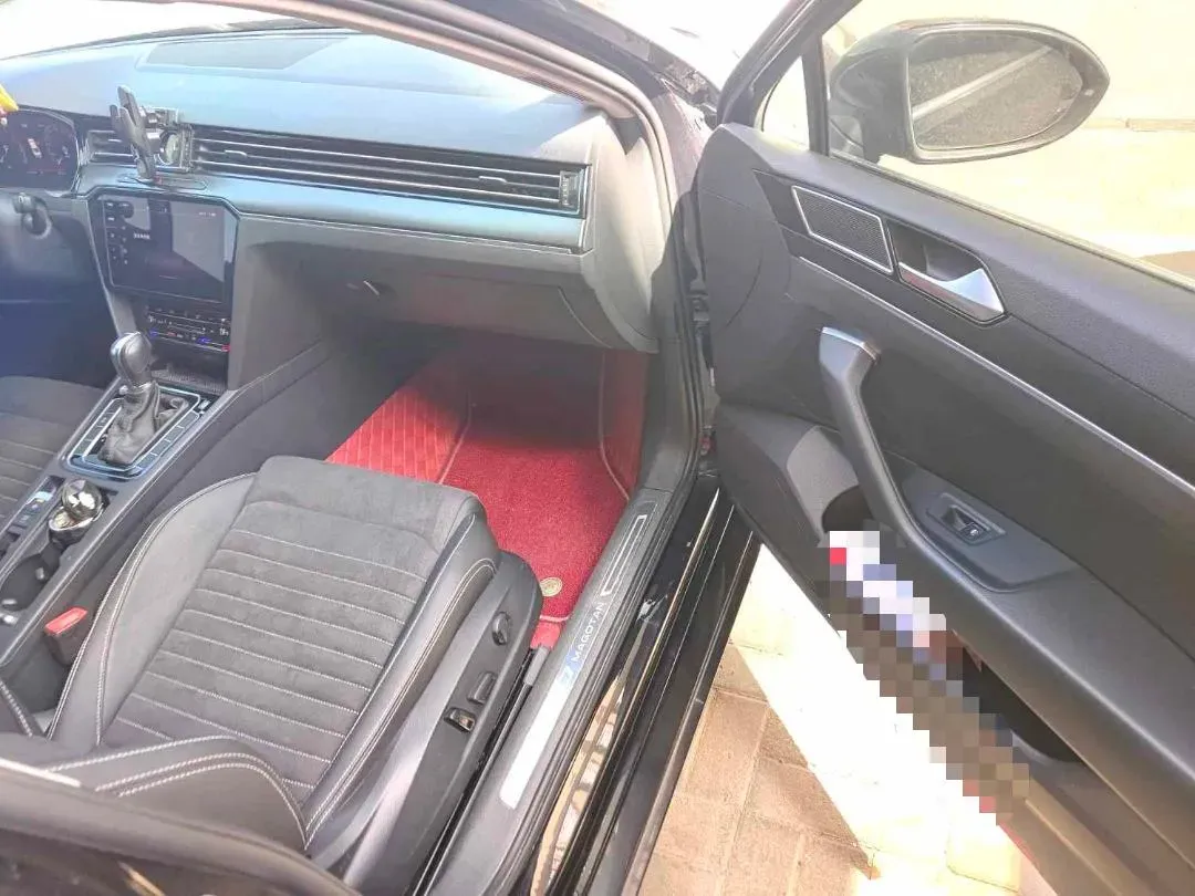 2023 Volkswagen Magotan 2.0T 186HP L4 7DCT,autocango,china used car exporter,china ev exporter,chinese used car exporter,chinese used ev exporter