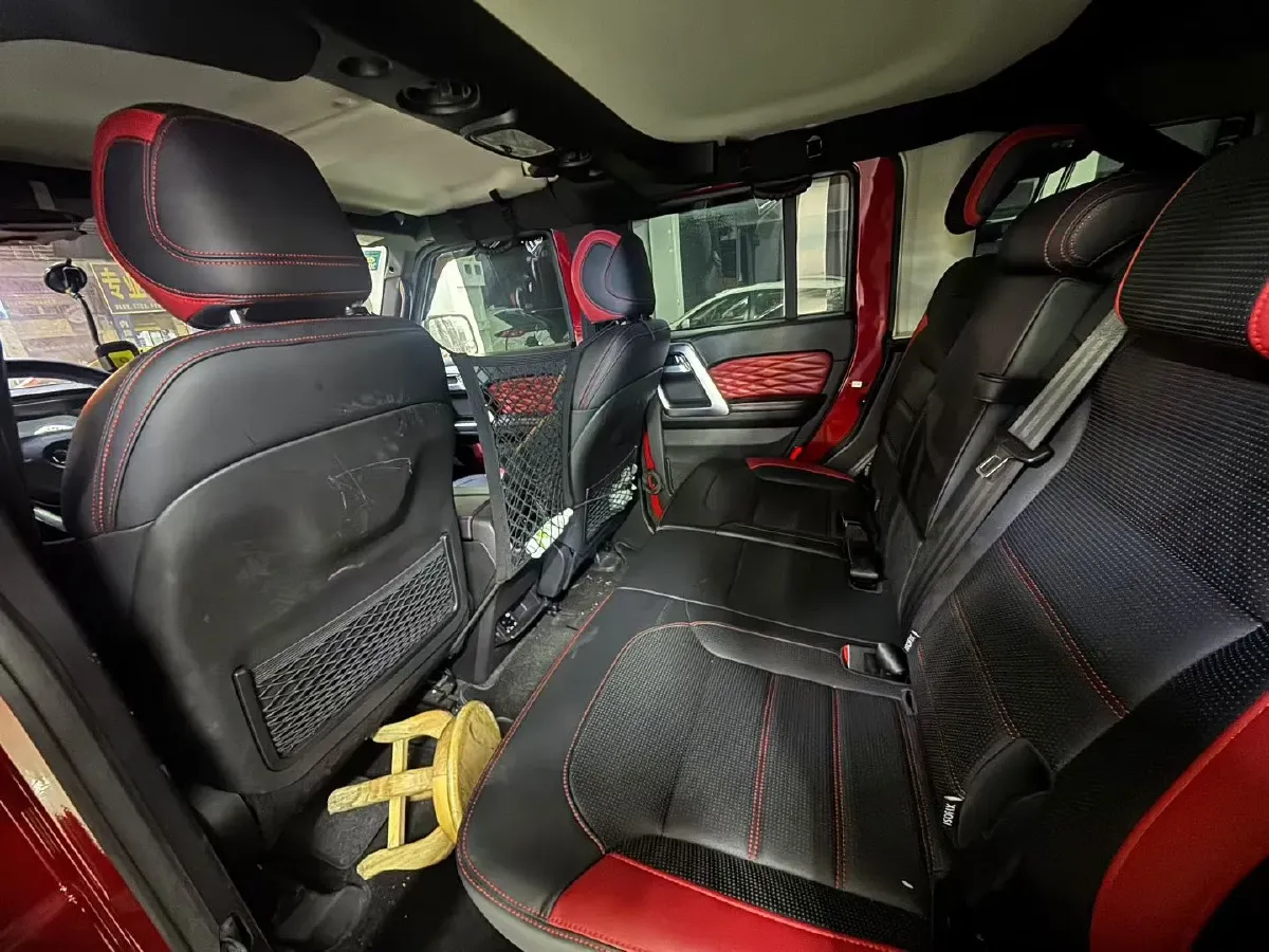 2019 Beijing BJ40 2.3T 231HP L4 6AT,autocango,china used car exporter,china ev exporter,chinese used car exporter,chinese used ev exporter