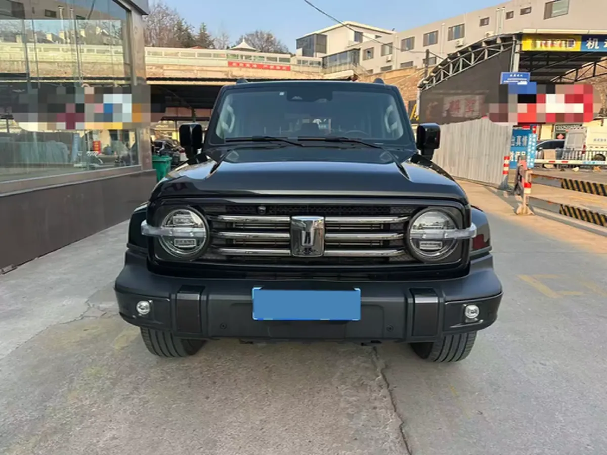 2023 Tank 300 2.0T 227HP L4 8AT,autocango,china used car exporter,china ev exporter,chinese used car exporter,chinese used ev exporter