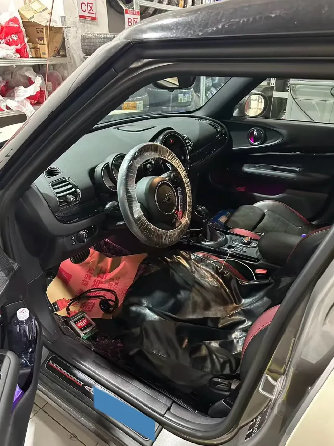 2018 Jeep Grand Commander 2.0T 234HP L4 9AT,autocango,china used car exporter,china ev exporter,chinese used car exporter,chinese used ev exporter