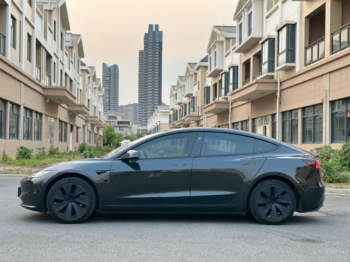 2023 Buick EnvisionPlus 2.0T 237HP L4 9AT,autocango,china used car exporter,china ev exporter,chinese used car exporter,chinese used ev exporter