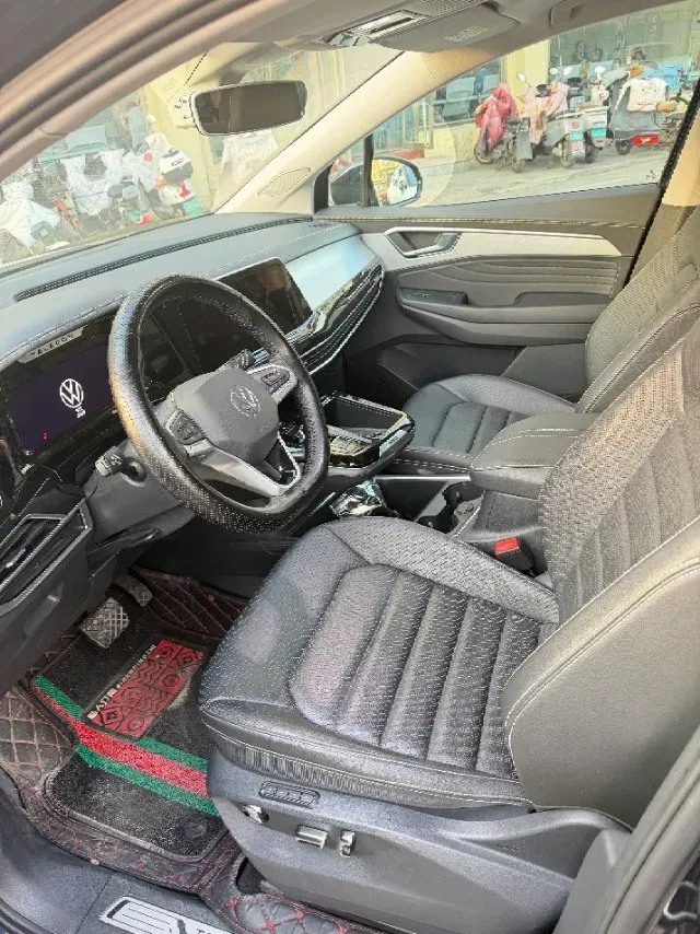 2021 Volkswagen Talagon 2.0T 220HP L4 7DCT,autocango,china used car exporter,china ev exporter,chinese used car exporter,chinese used ev exporter